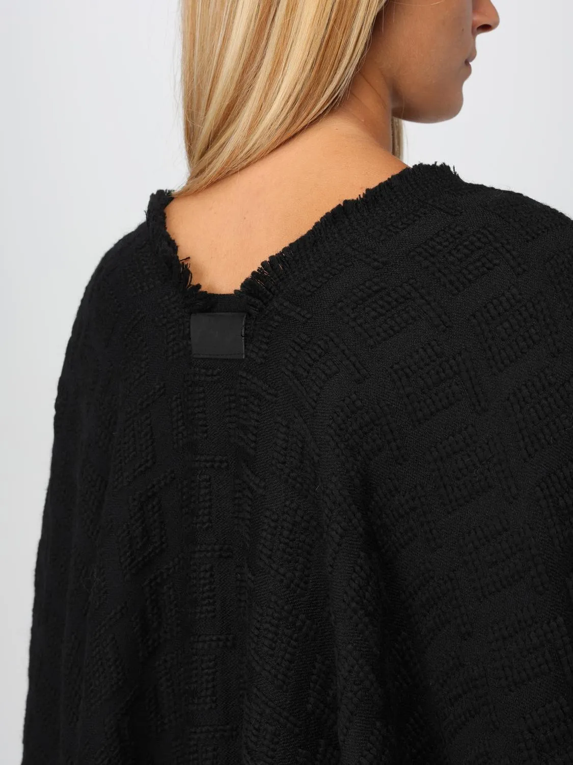 Capa mujer Liviana Conti