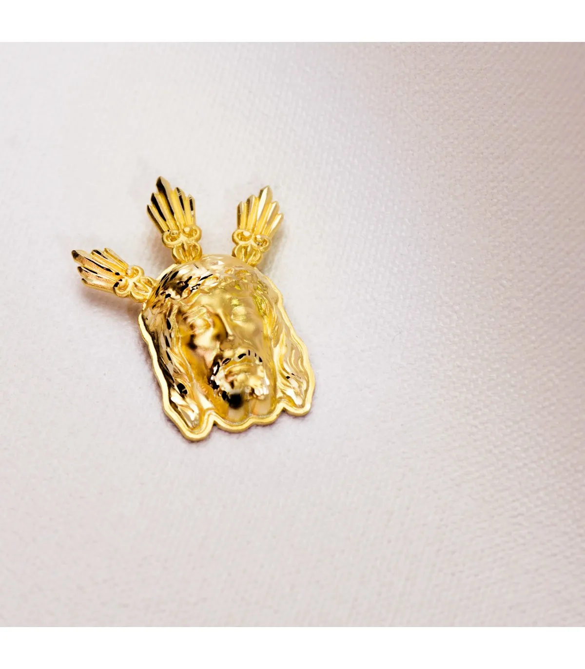 Colgante Rostro Cristo Oro 18K 39mm Potencias