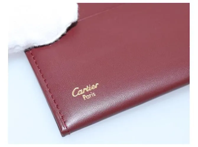 Estuche para tarjetas CARTIER de cuero rojo vino Auth 78617 Burdeos 