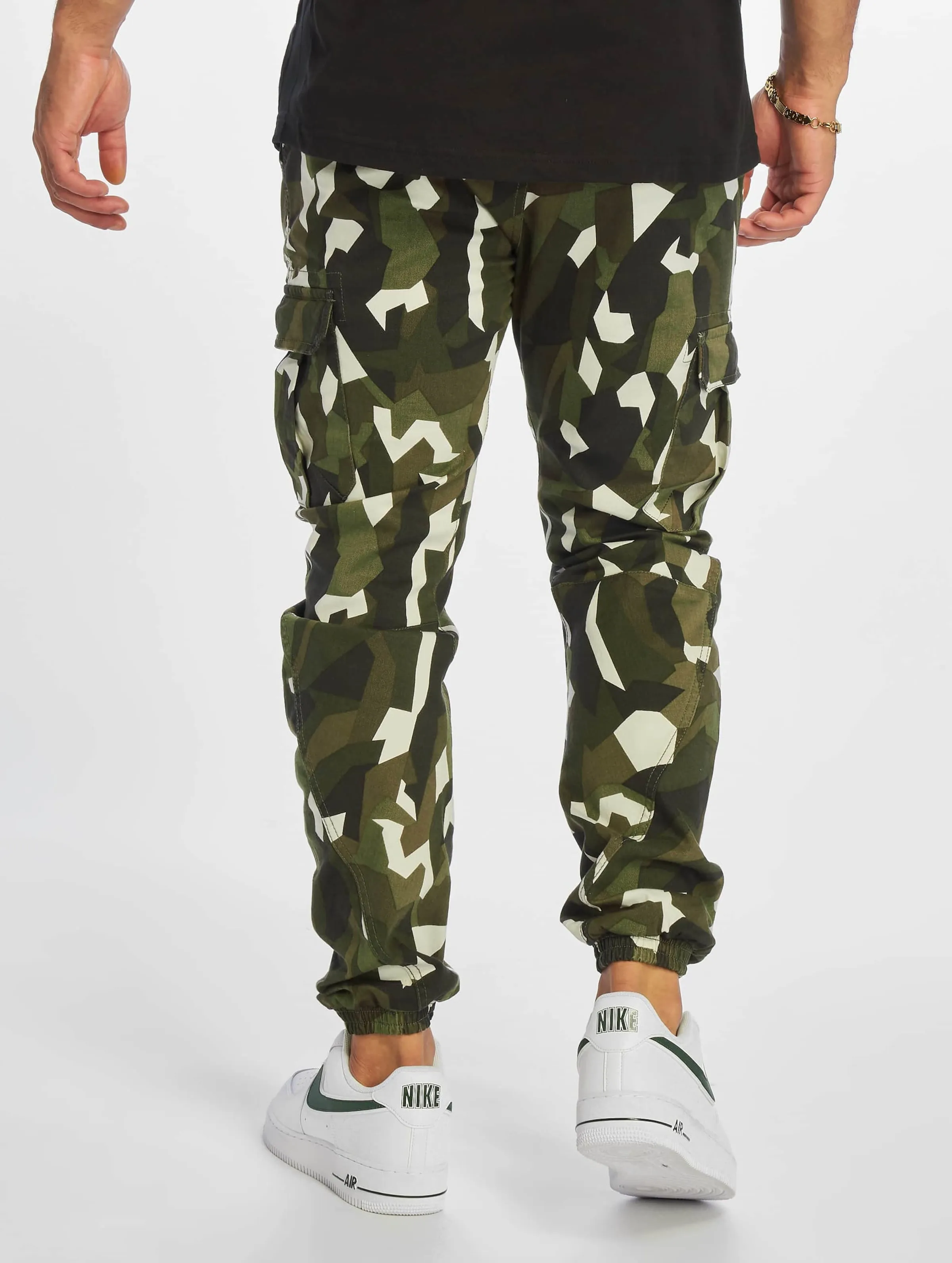 Geometric Stretch Twill
