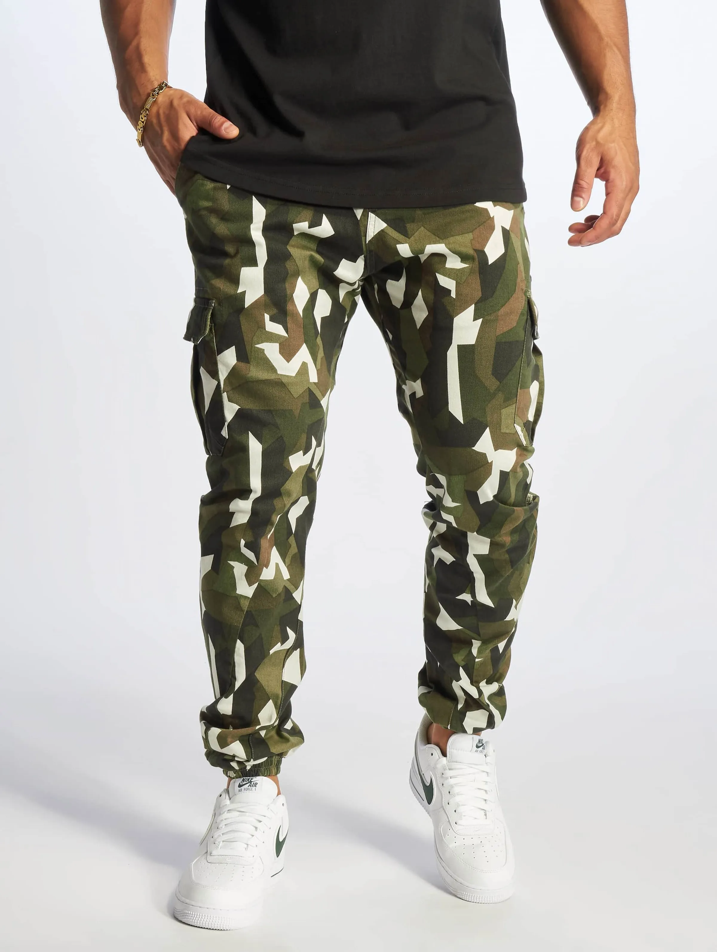 Geometric Stretch Twill