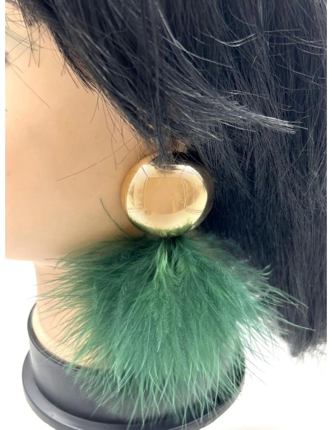 PENDIENTES FIESTA LARGOS DE PLUMAS VERDES BOTELLA PARA EVENTOS