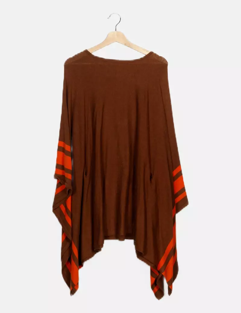 Ruga Capa y poncho de punto
