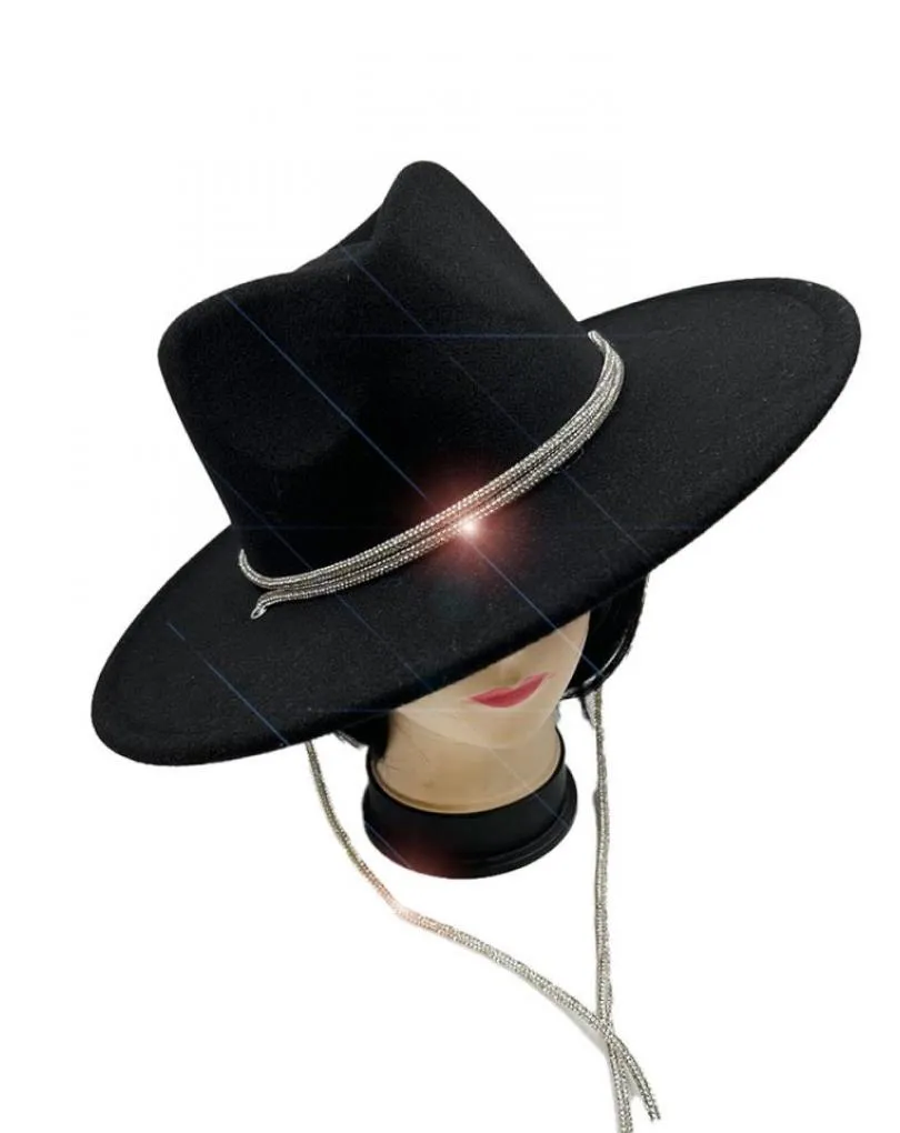 SOMBREROS NEGROS CON BONITA DECORACION CHIC DE CRISTAL